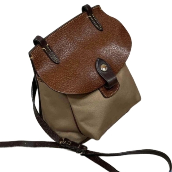 Dooney & Bourke crossbody - Picture 1 of 12